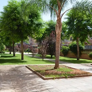 Apartamento Bonito Zona Hospital Y Centro Comercial Lagoh, Sevilla