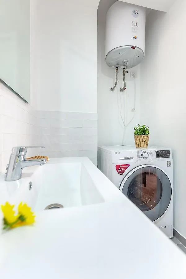 Apartamento Luminoso Y Acogedor En Sevilla. A/C. 0*, 세비야