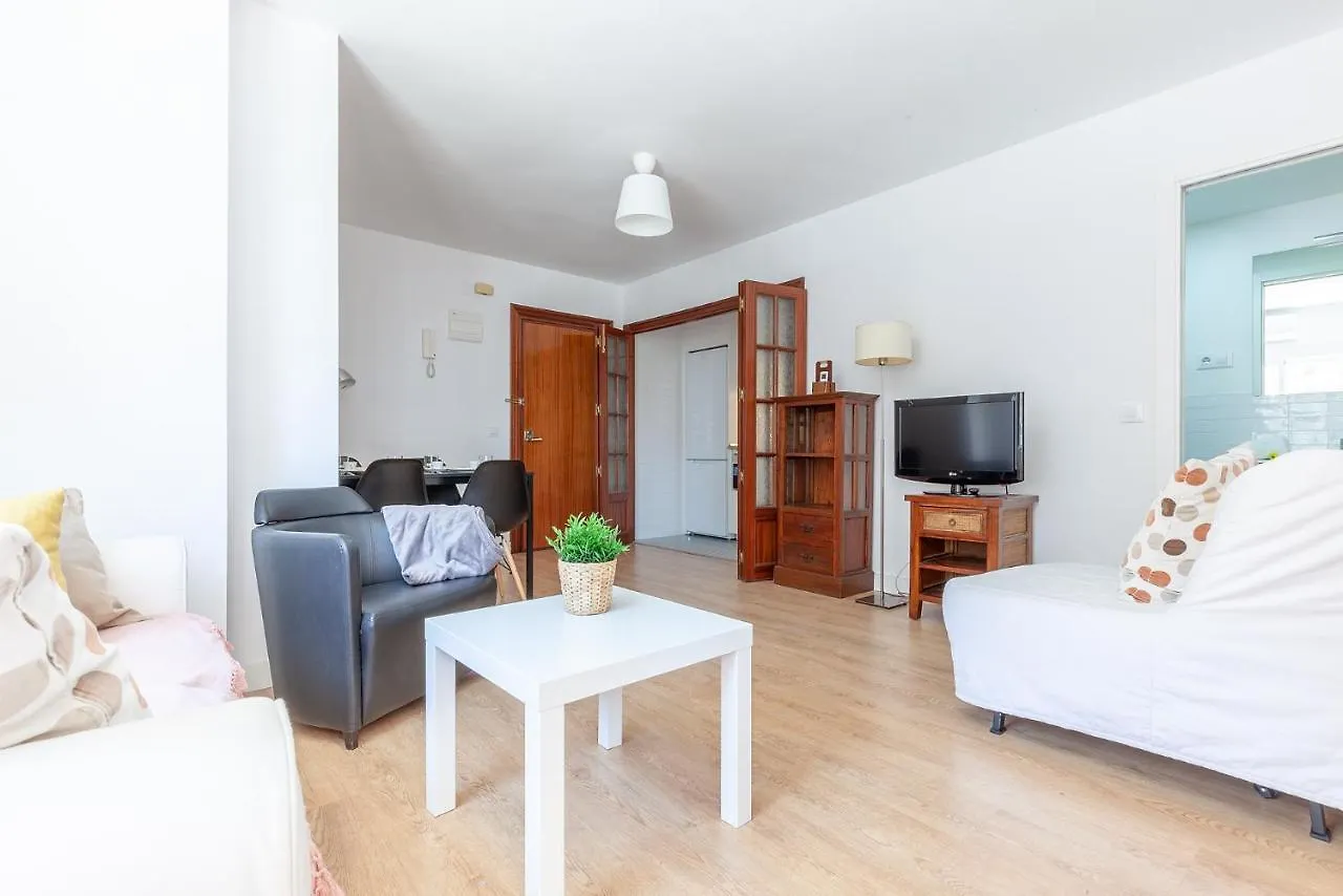 아파트 Apartamento Luminoso Y Acogedor En Sevilla. A/C.